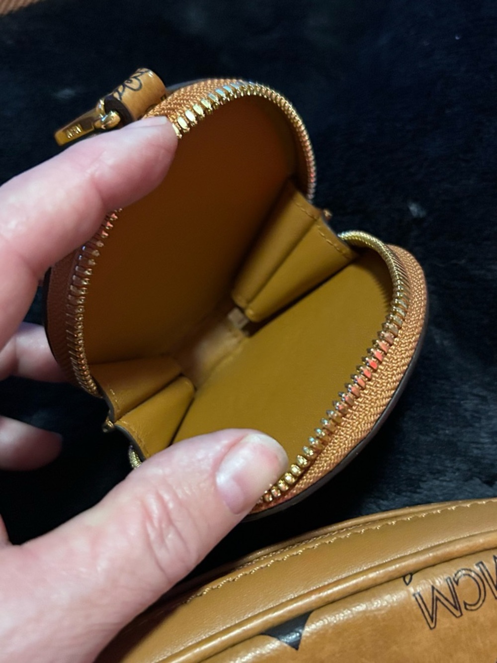 MCM Triple Pouch Signature Visetos Crossbody in Cognac - Picture 15 of 16